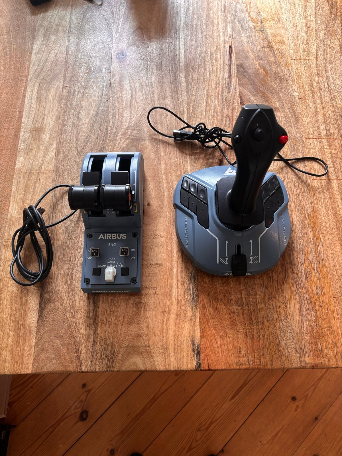 Thrustmaster TCA Sidestick en Quadrant voor Flight Simulator, Gebruikt, Ophalen of Verzenden, Thrustmaster, PC