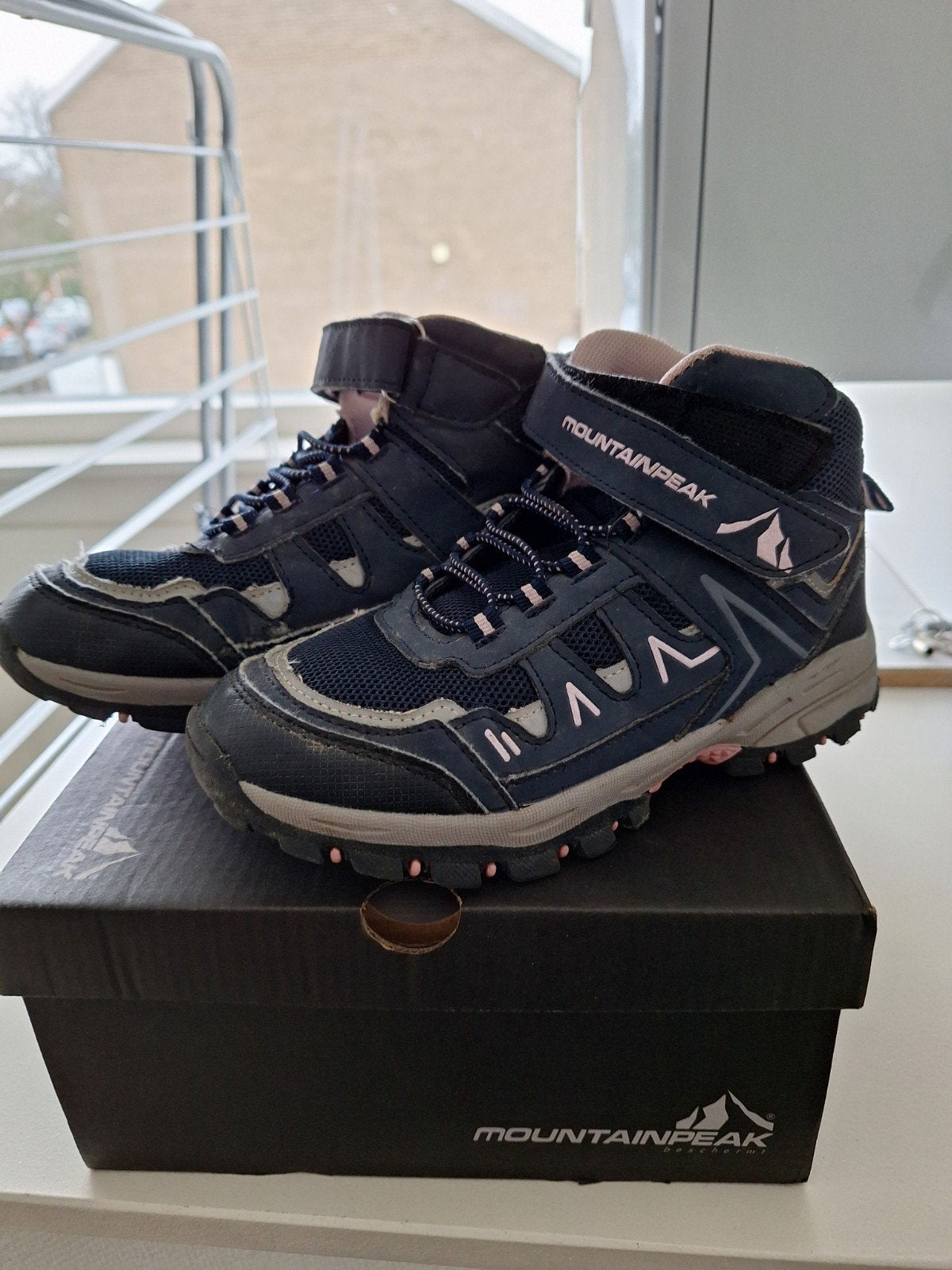 Mooie wandelschoenen Mountain peak maat 32, Kleding | Heren, Schoenen, Ophalen of Verzenden, Zo goed als nieuw, Wandelschoenen of Bergschoenen