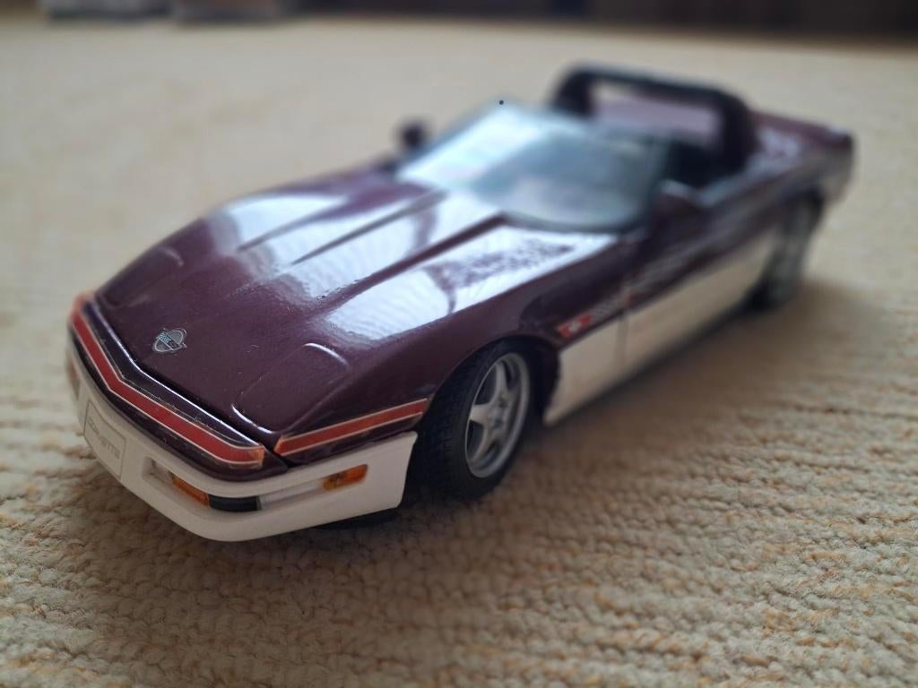 1:18 Corvette 1995 Indy 500 Maisto, Ophalen of Verzenden, Zo goed als nieuw, Auto, Maisto