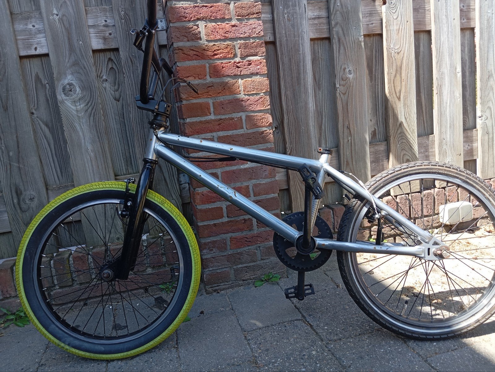 Oude DMX BMX - Opknapper met goede banden, Ophalen, Gebruikt, Velgrem, 20 tot 24 inch
