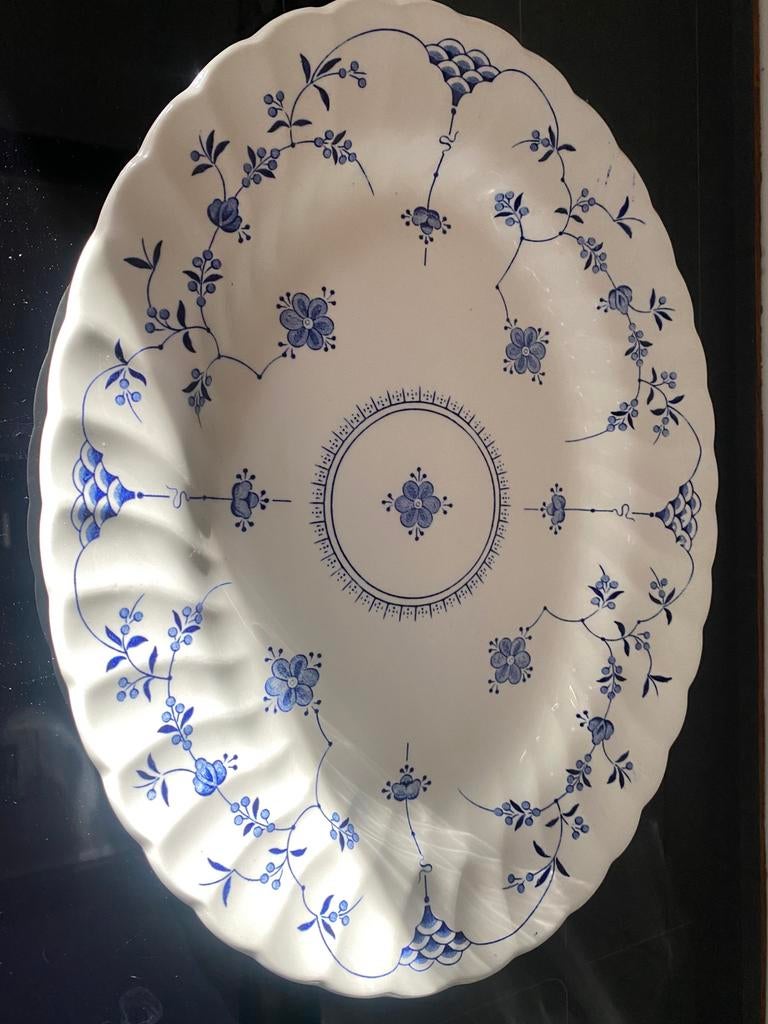 Myott FINLANDIA ovale schaal., Ophalen of Verzenden