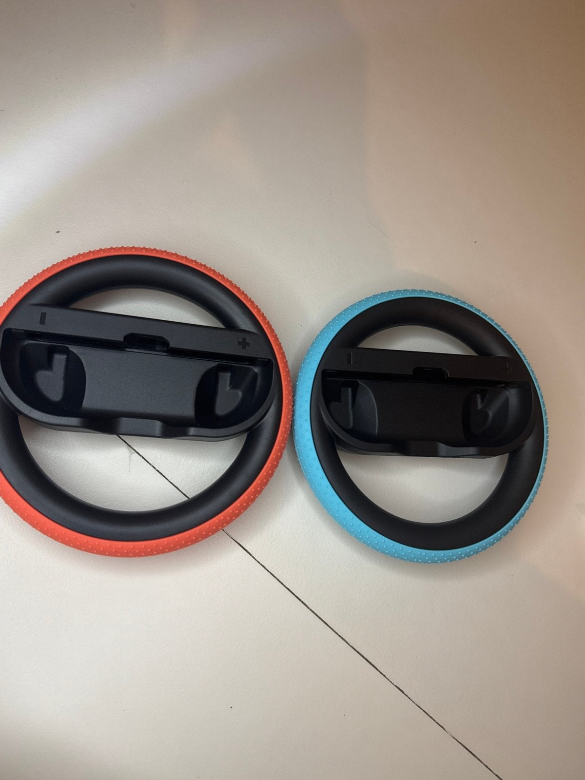 Nintendo Switch stuurwielen (2 stuks), Ophalen of Verzenden, Nieuw, Met 2 controllers, Switch Original