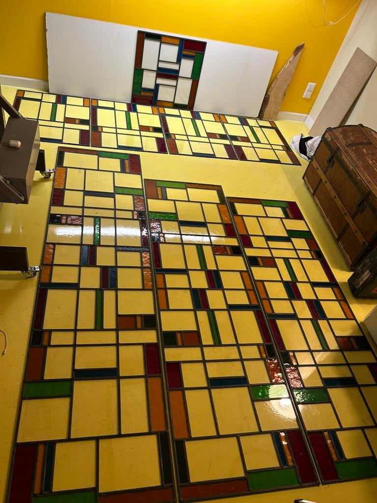 Glas en lood ( lijkt op Theo van Doesburg). zijn er meerdere, Doe-het-zelf en Verbouw, Glas en Ramen, Ophalen, Zo goed als nieuw