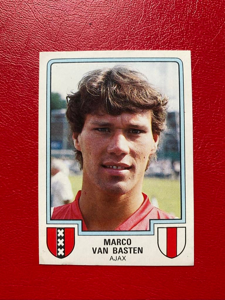 Panini Voetbal '86 Marco van Basten Ajax Sticker, Verzamelen, Ophalen of Verzenden, Gebruikt, Ajax, Poster, Plaatje of Sticker