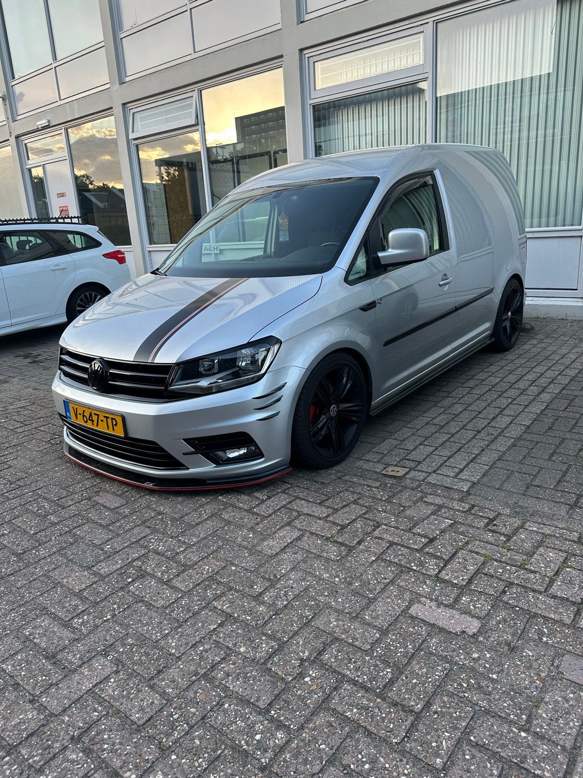 Volkswagen Caddy 2.0 TDI 180pk 2019 AUTOMAAT, Stof, 4 cilinders, 700 kg, Volkswagen