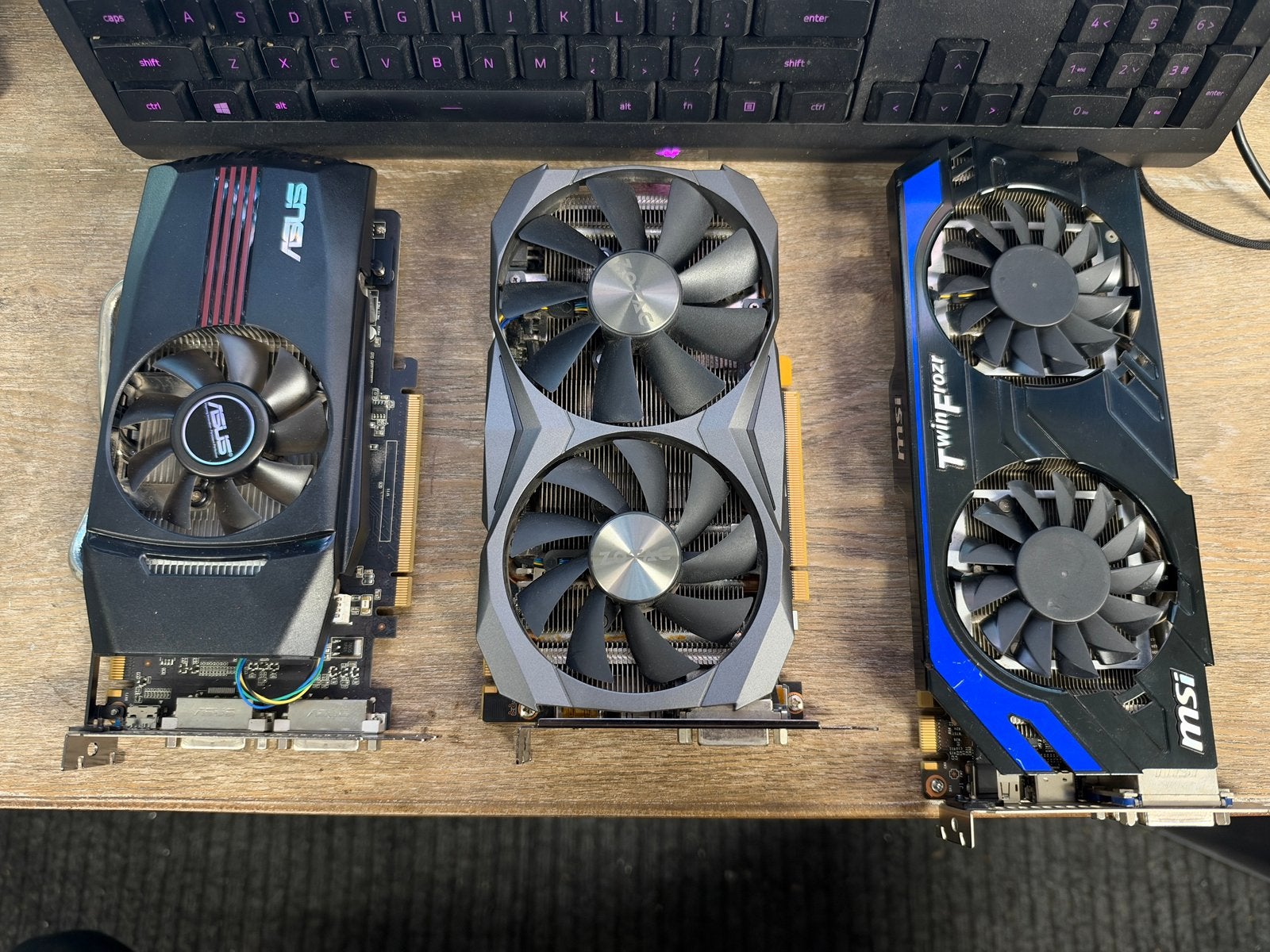3 videokaarten – GTX 1080 Ti 11GB, GTX 660 Ti & GTX 560, Computers en Software, Ophalen of Verzenden, Zo goed als nieuw, GDDR6