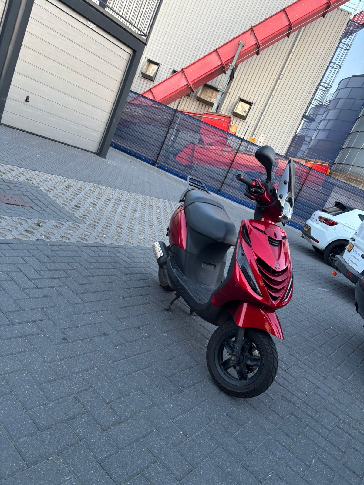 Piaggio zip 2000 2t 50cc orgineel, Fietsen en Brommers, Ophalen, Tweetakt, Gebruikt, Zip