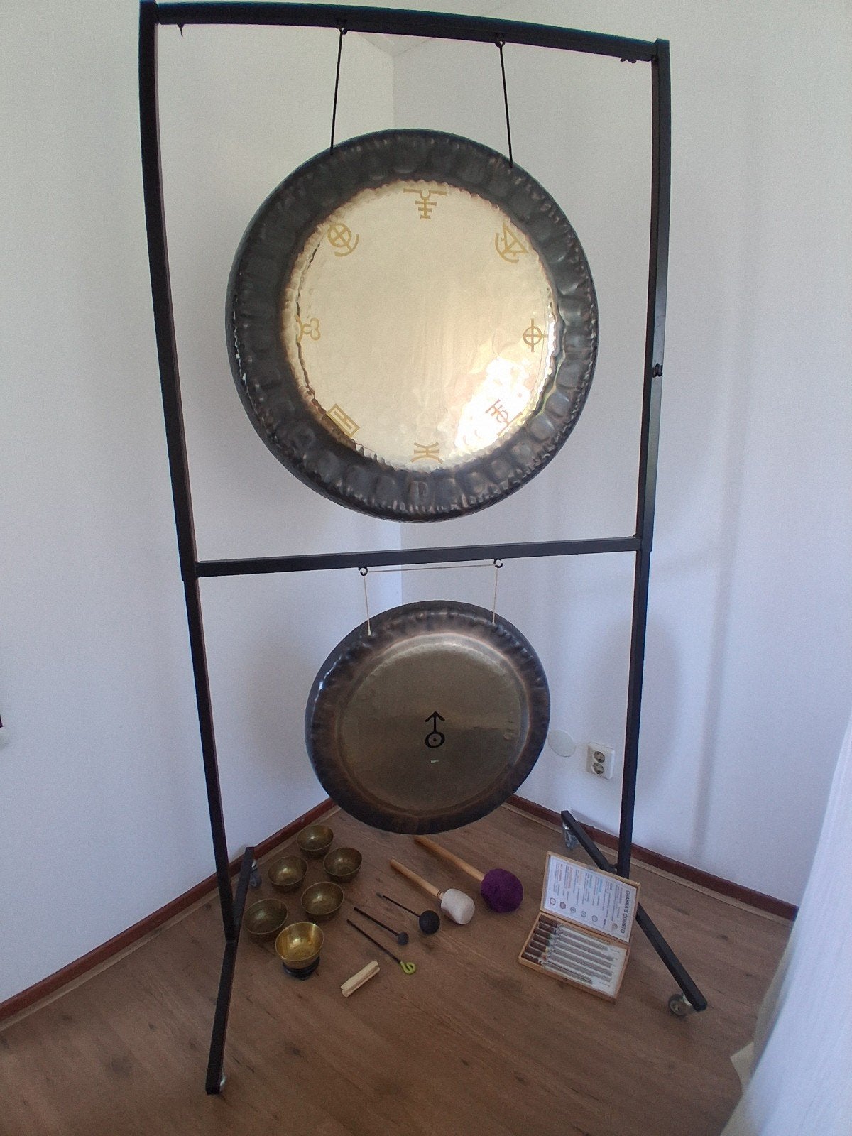 Meinl en Paiste Gongs, standaard, kloppers en tassen, Ophalen, Zo goed als nieuw, Overige merken