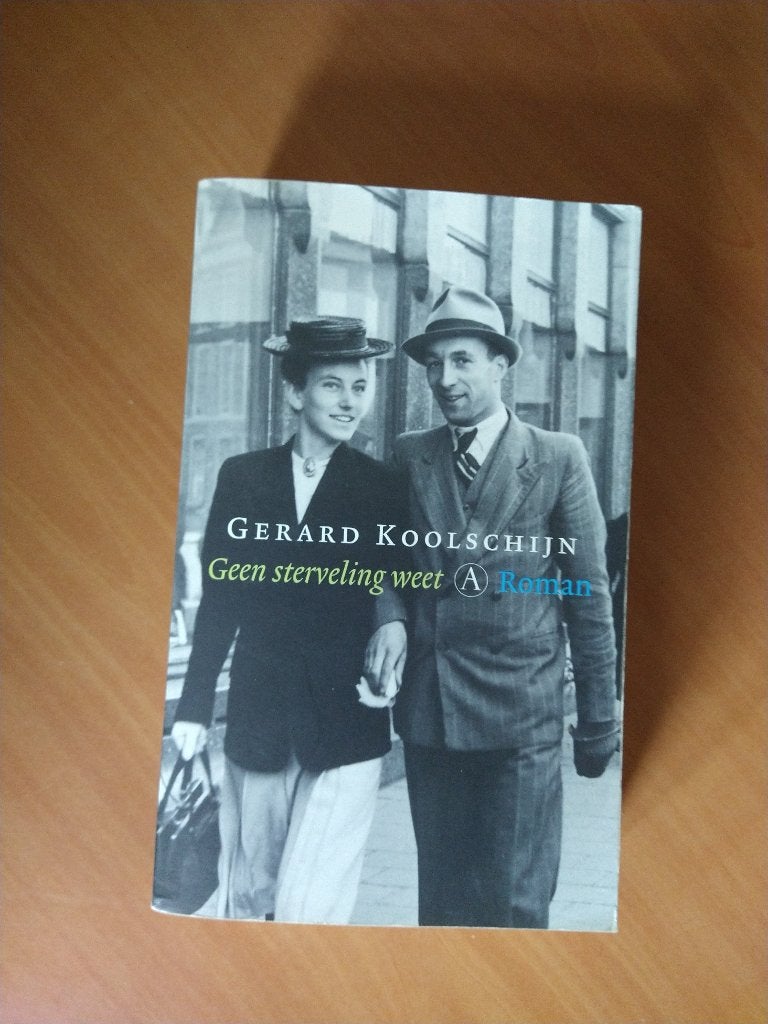 Koolschijn, Gerard. Geen sterveling weet, Ophalen of Verzenden, Zo goed als nieuw