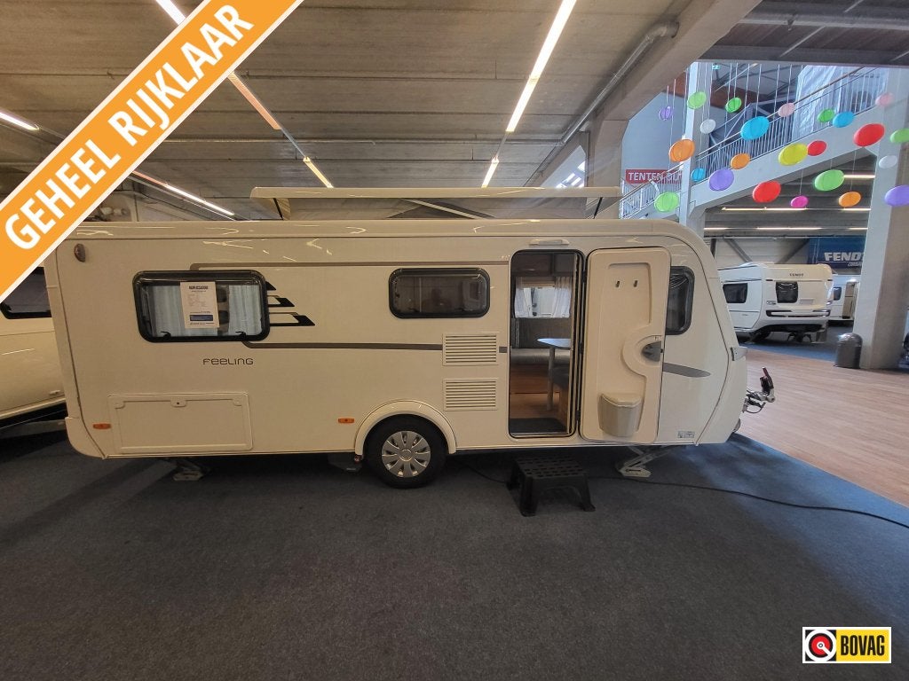 Eriba Feeling 442; Unico Verona, mover, fietsenrek, Caravans en Kamperen, Standaardzit, Bedrijf, Reservewiel, Eriba