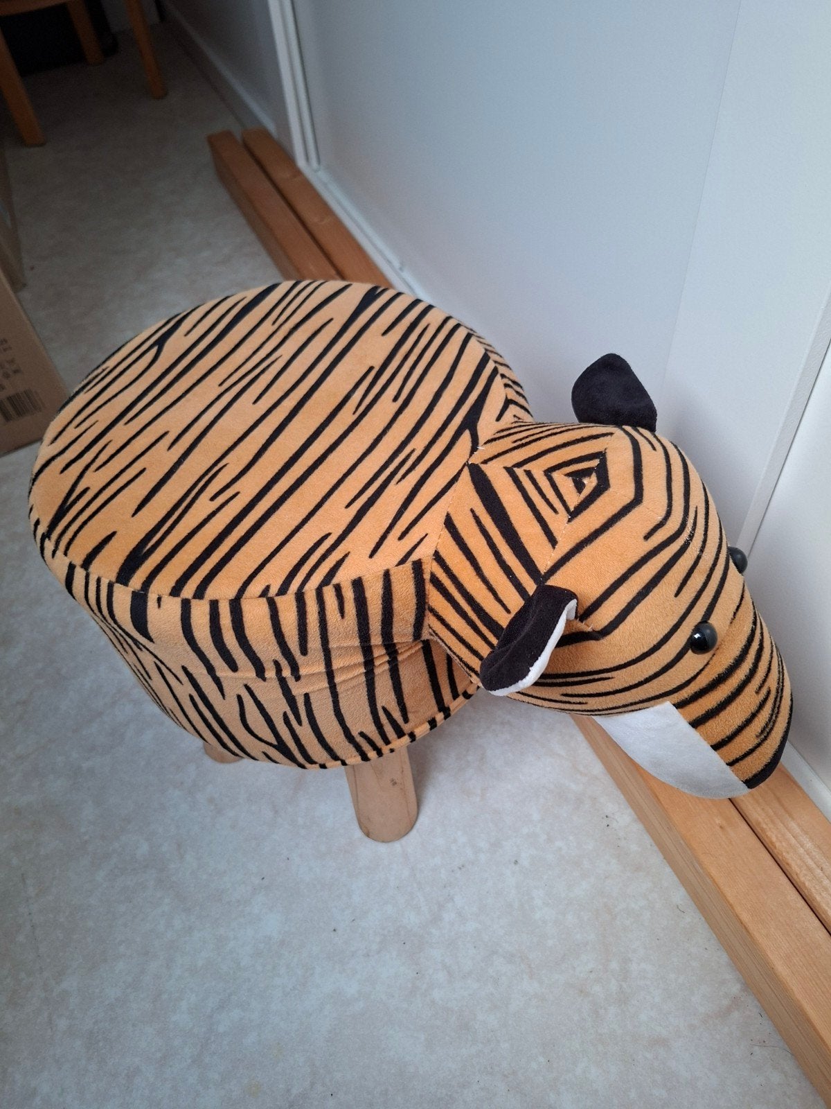 kinder dieren krukje, Ophalen of Verzenden, Zo goed als nieuw, Hout