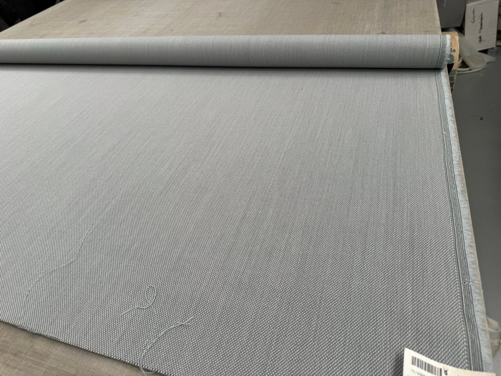 Kvadrat Steelcut Trio 113 stof - 120 x 143 cm, Wol, 120 cm of meer, Nieuw, Ophalen of Verzenden