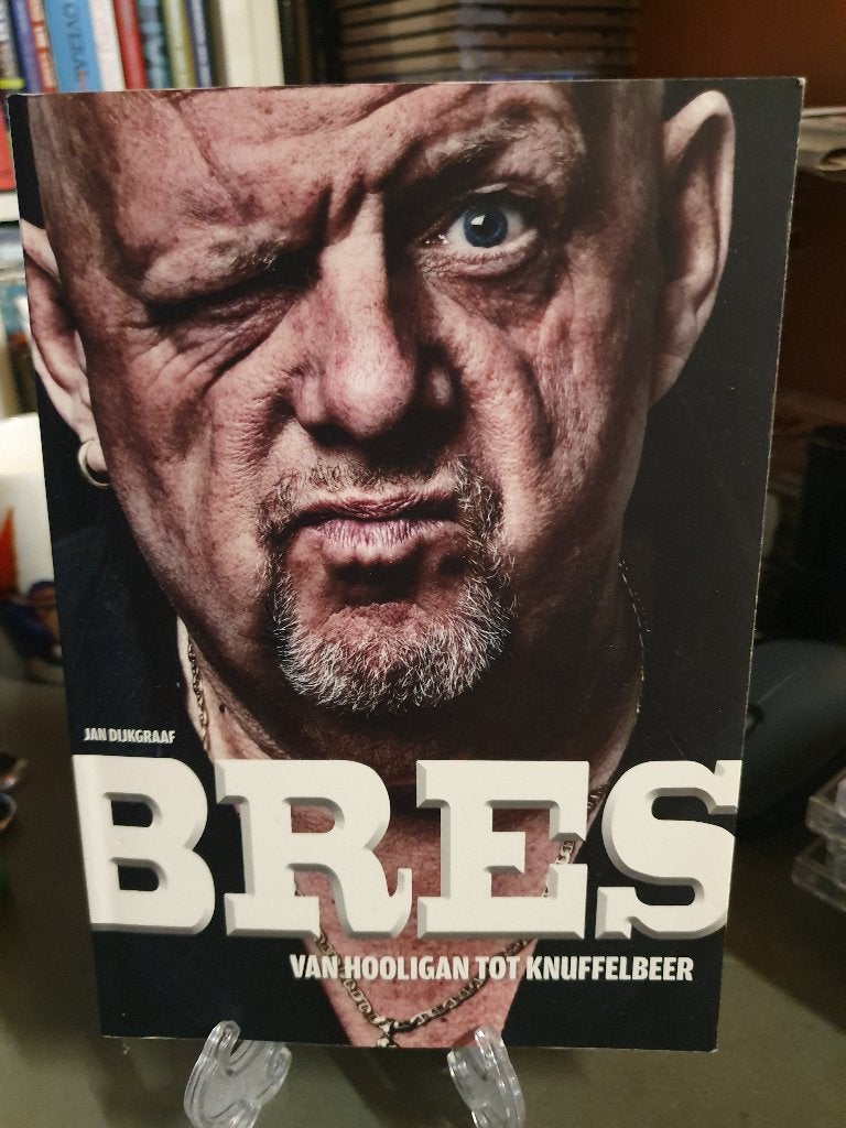 Henk Bres - Jan Dijkgraaf van hooligan tot knuffelbeer, Ophalen