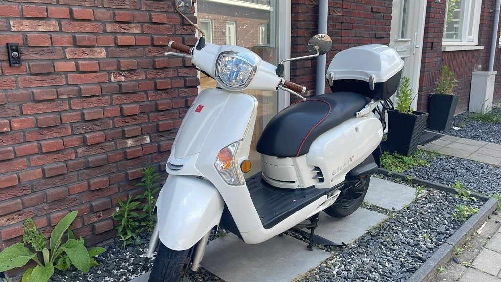 Kymco Like 50 TT | Goed Onderhouden, Fietsen en Brommers, Scooters | Kymco, Ophalen, Gebruikt, Maximaal 45 km/u, Like