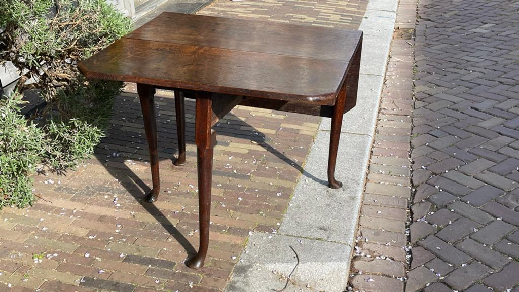 18e-eeuwse eikenhouten Engelse hangoortafel uitklapbaar, Ophalen of Verzenden