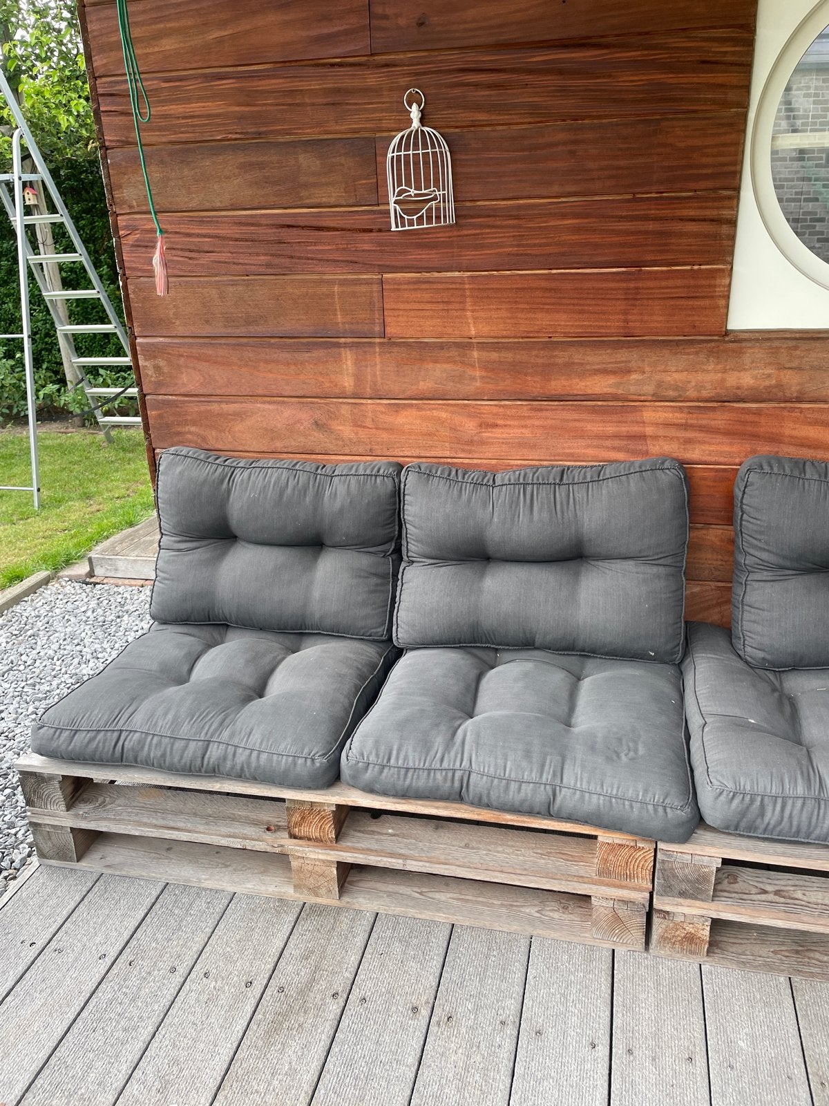 Loungeset van pallets met kussens 300 x 60, Ophalen, 5 zitplaatsen, Gebruikt, Loungeset