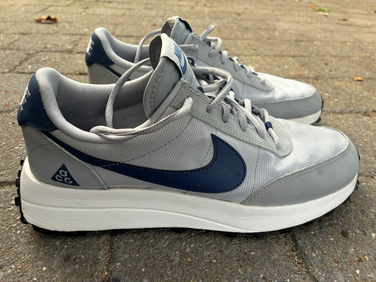 Nike ACG LDV wolf grey 43, Overige kleuren, Ophalen of Verzenden, Sneakers of Gympen, Zo goed als nieuw