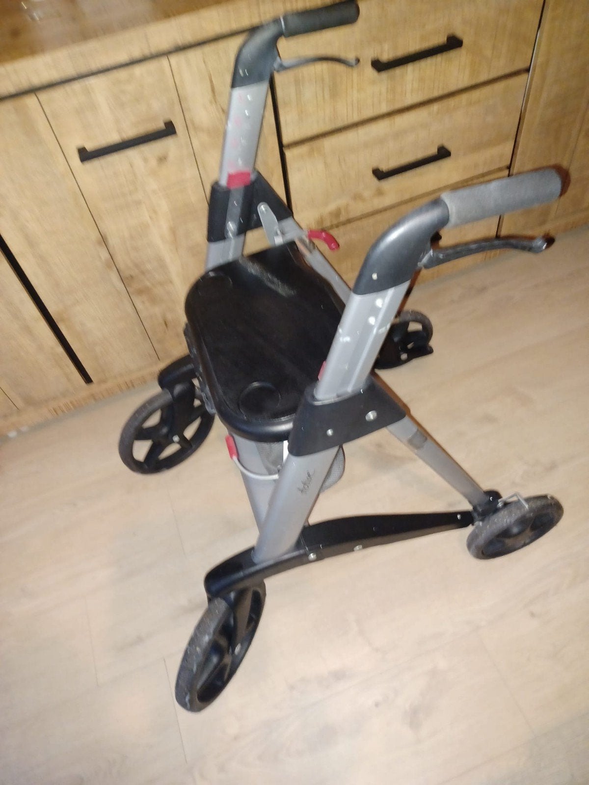 Active Rollator Vaste prijs €65euro, Diversen, Ophalen, Lichtgewicht