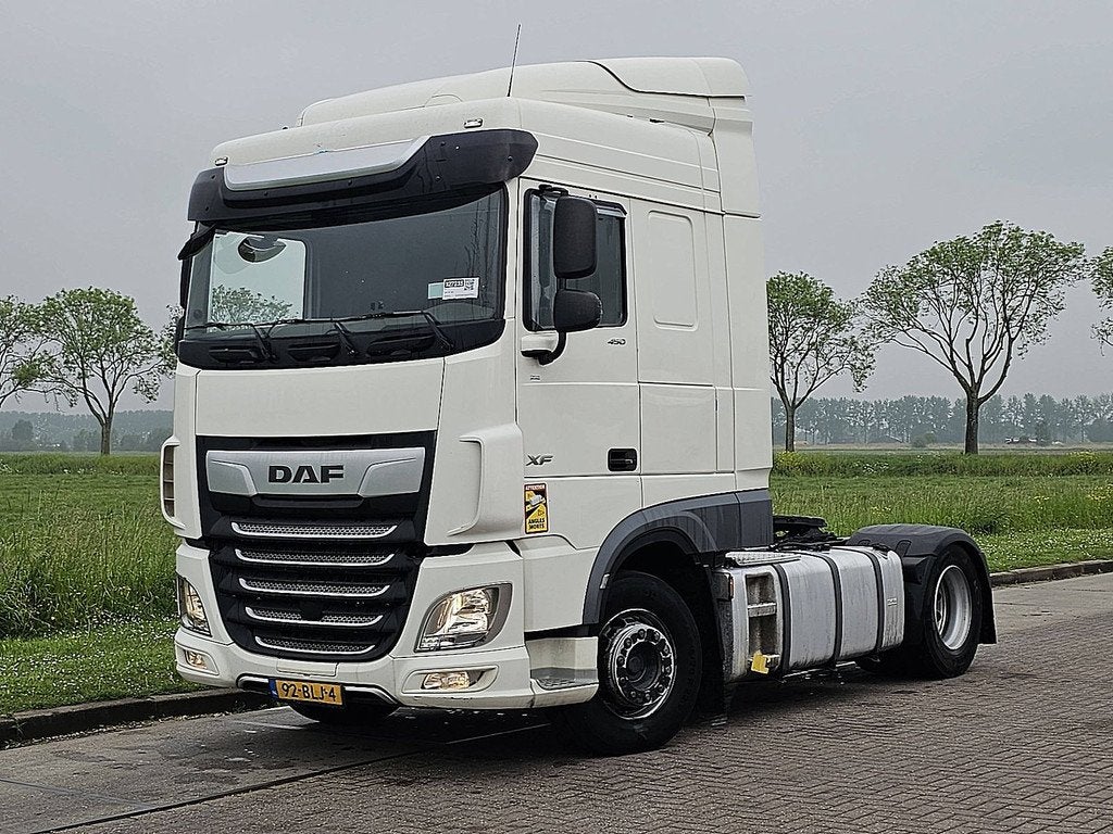 DAF XF 450 spacecab, Auto's, Vrachtwagens, Automaat, Euro 6, Stoelverwarming, Wit