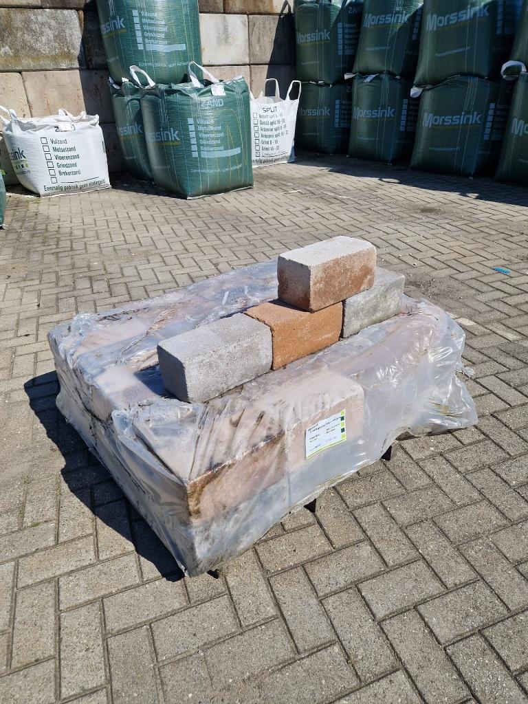 Restpartij Blockstone Kilimanjaro, Blok, Nieuw, Ophalen of Verzenden, Minder dan 25 cm