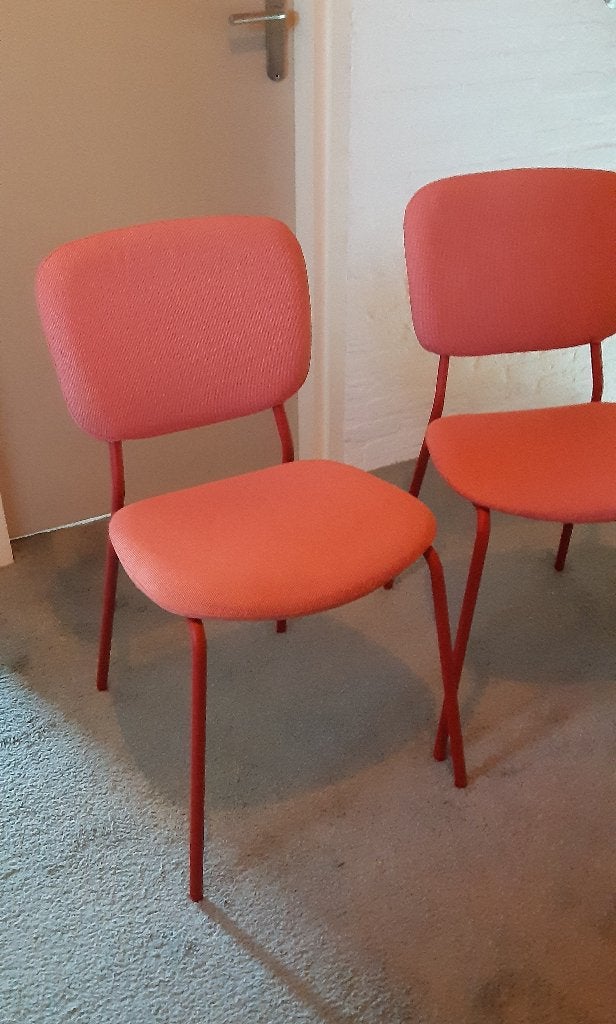 2 rode Ikea stoeltjes, Huis en Inrichting, Stoelen, Ophalen, Twee, Zo goed als nieuw, Stof