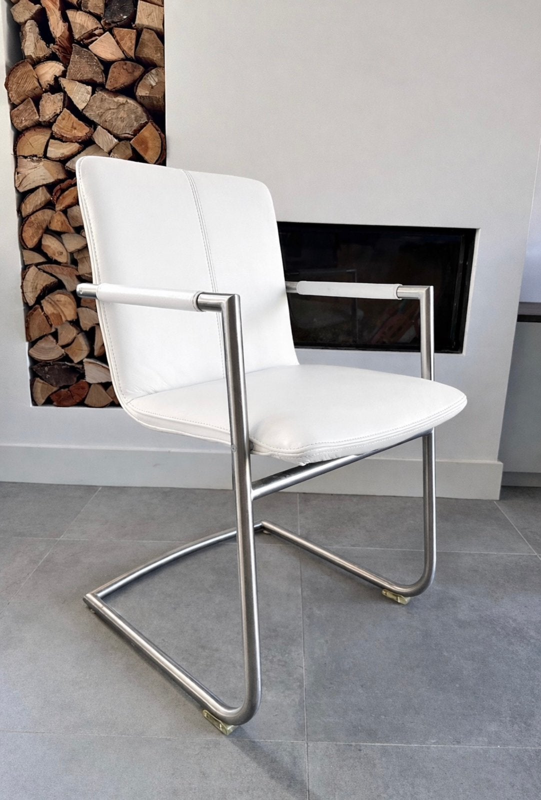 4/6/8 wit lederen Henders en Hazel design eetkamerstoelen, Wit, ---, Henders en Hazel, Ophalen of Verzenden