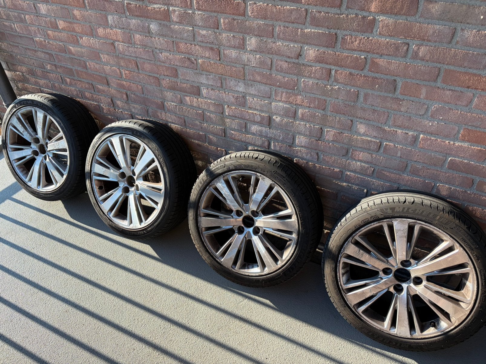 Peugeot 208 XY 205/45 R17 velgen met zomerbanden, Ophalen, Gebruikt