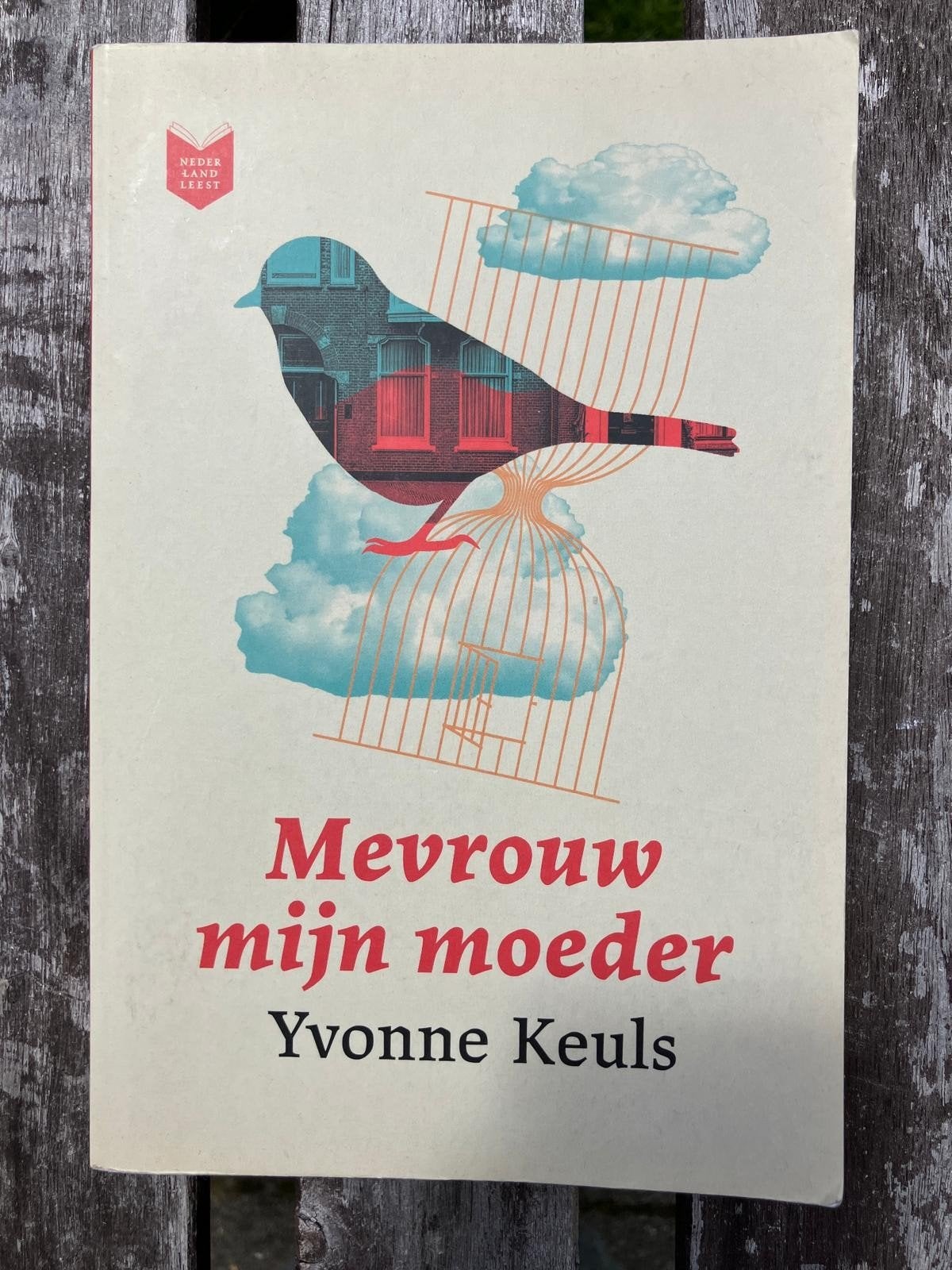 Mevrouw mijn moeder - Yvonne Keuls, Ophalen of Verzenden, Gelezen, Yvonne Keuls, Nederland