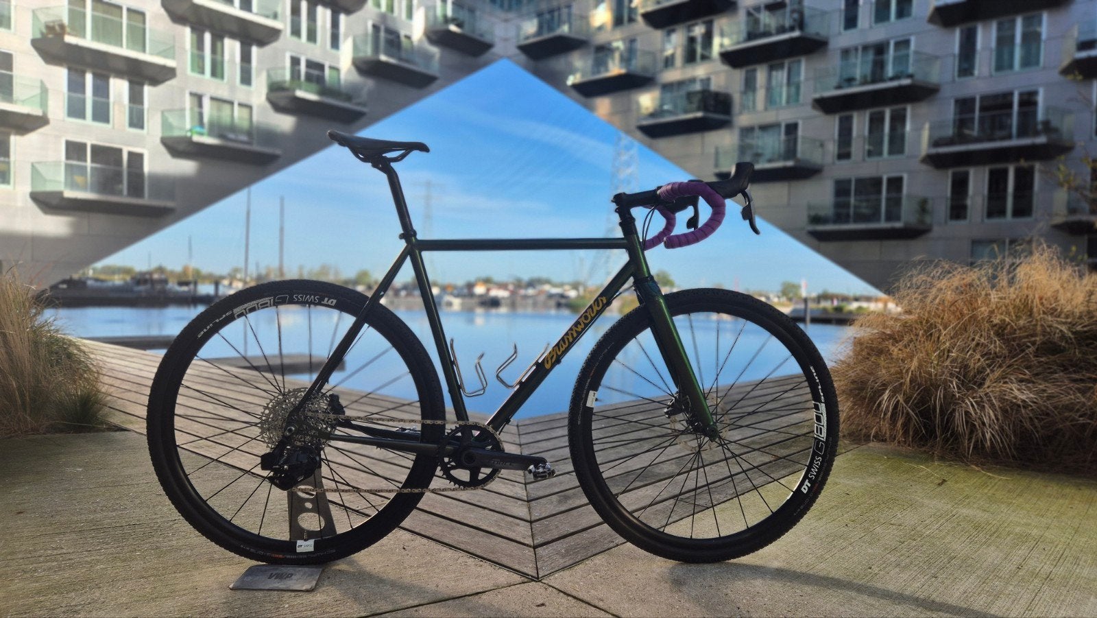 Brassworks stalen Gravelfiets - Zo goed als nieuw, 28 inch, Zo goed als nieuw, Schijfrem, 53 tot 57 cm