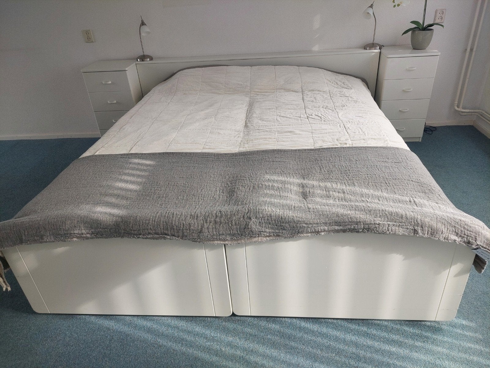 Auping bed met elektrische bedbodem 195 cm (Muiden ophalen), Ophalen, Wit, Tweepersoons, 190 cm of minder