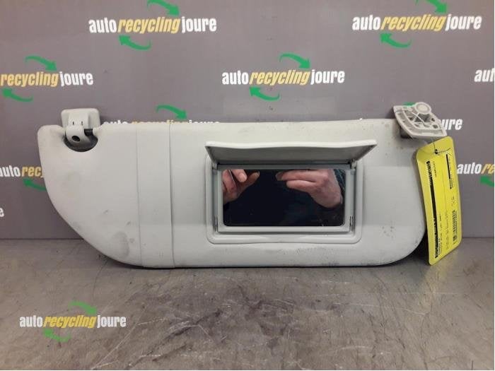 Zonneklep van een Toyota Aygo, Gebruikt, -, -, Toyota