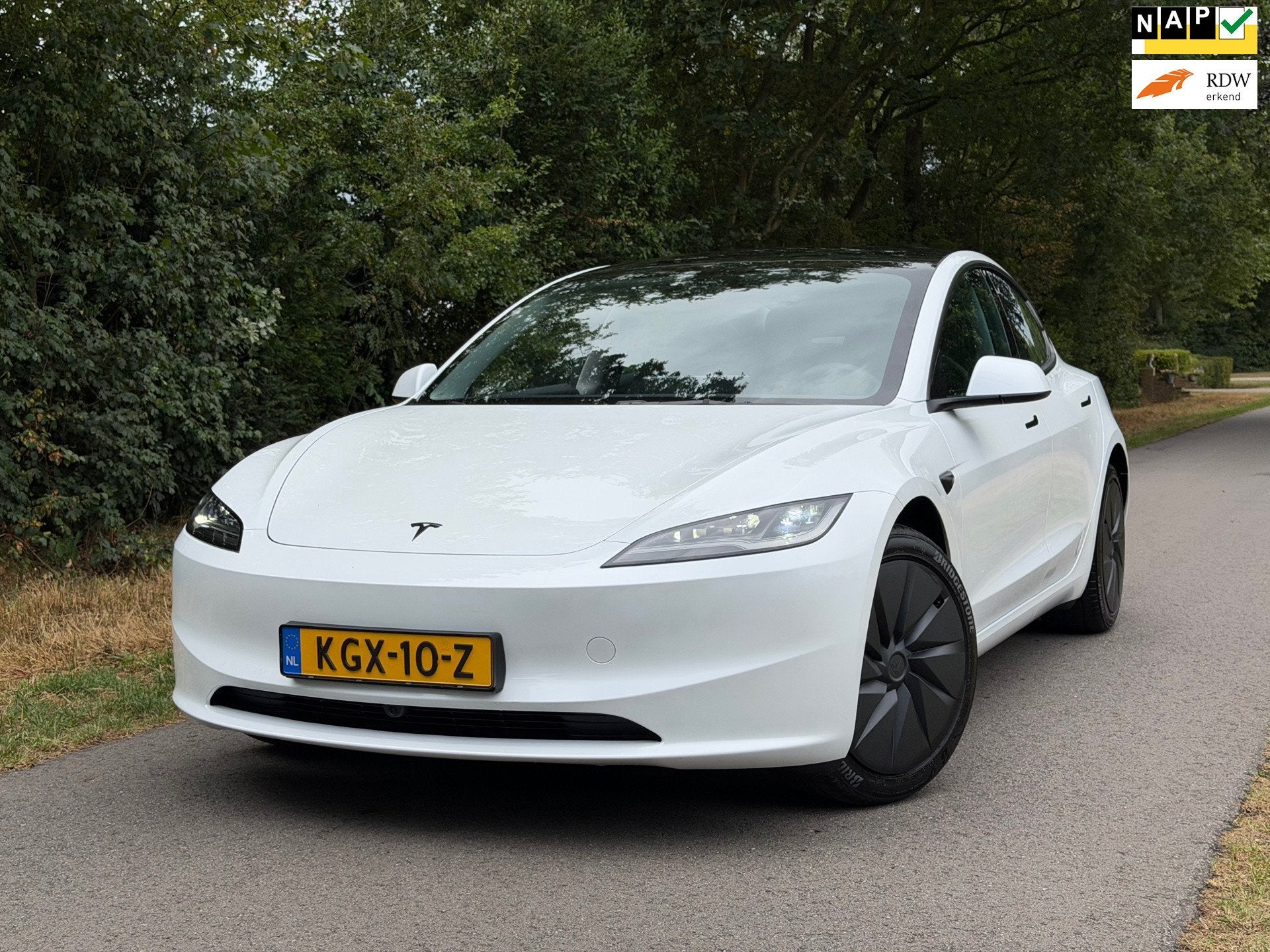 Tesla MODEL 3 RWD 60 kWh | Self Driving + Camera + Stoelvw N, Automaat, Achterwielaandrijving, Gebruikt, Zwart