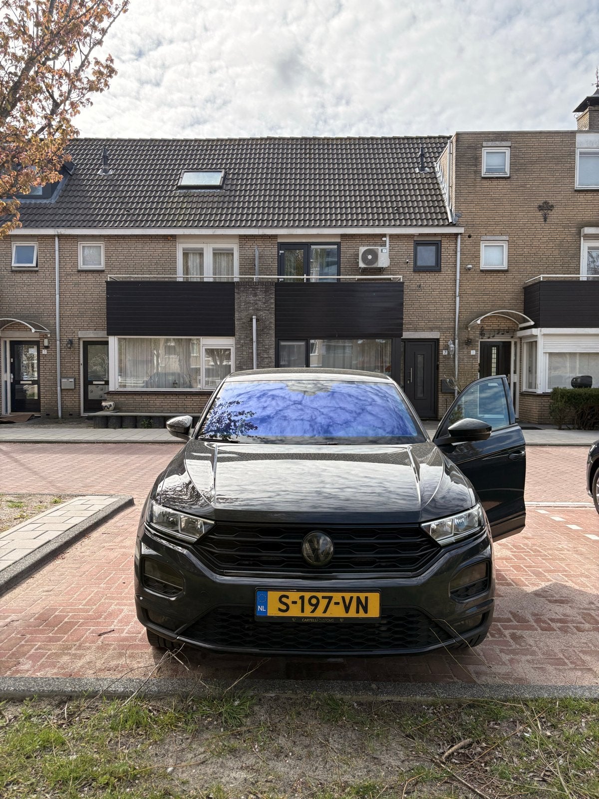 Volkswagen T-Roc 2.0 TDI 150pk 7-DSG 2019 Grijs, Auto's, 1340 kg, 4 cilinders, Diesel, 140 €/maand
