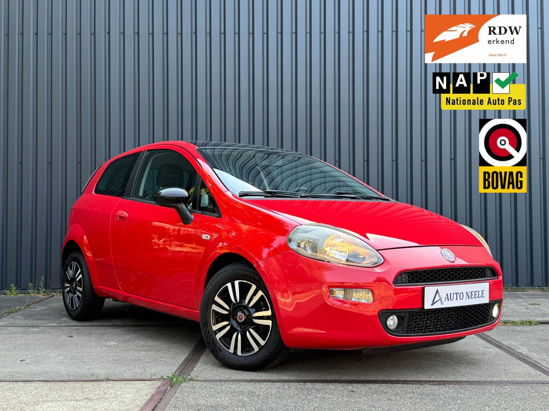 Fiat Punto Evo 0.9 TwinAir Pop 2e eigenaar, NAP, Lage KM, Auto's, Voorwielaandrijving, Euro 5, Zwart, Multifunctioneel stuurwiel