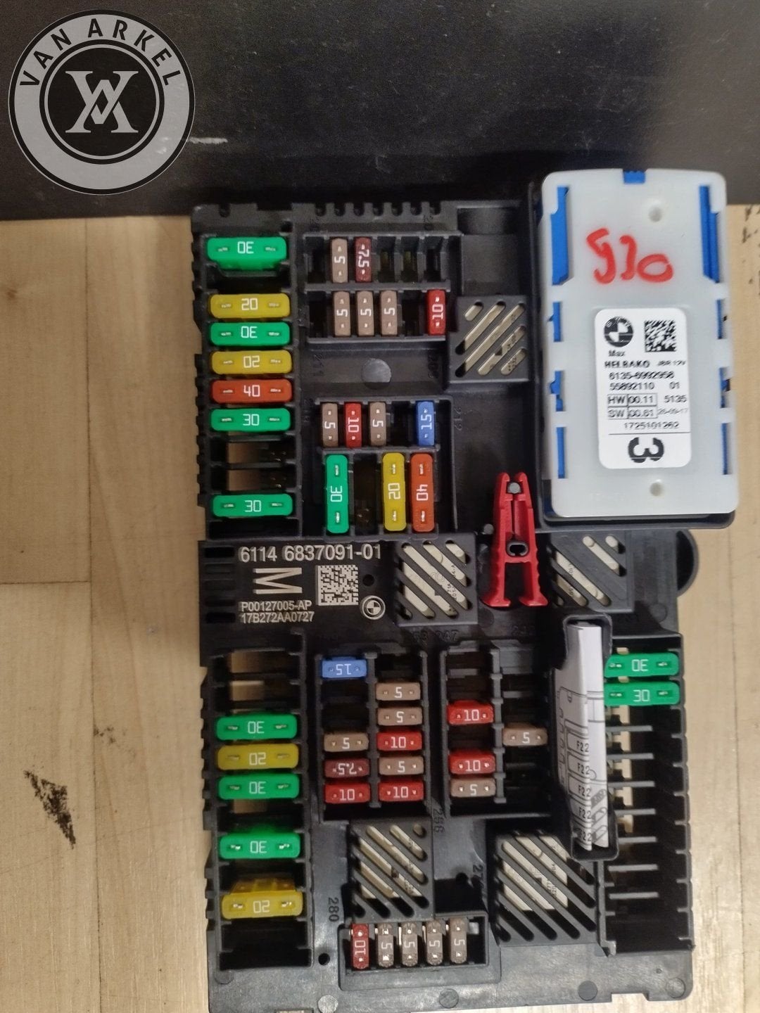 bmw g30 zekering kast rem 61148637091, Gebruikt, -, -, Ophalen of Verzenden