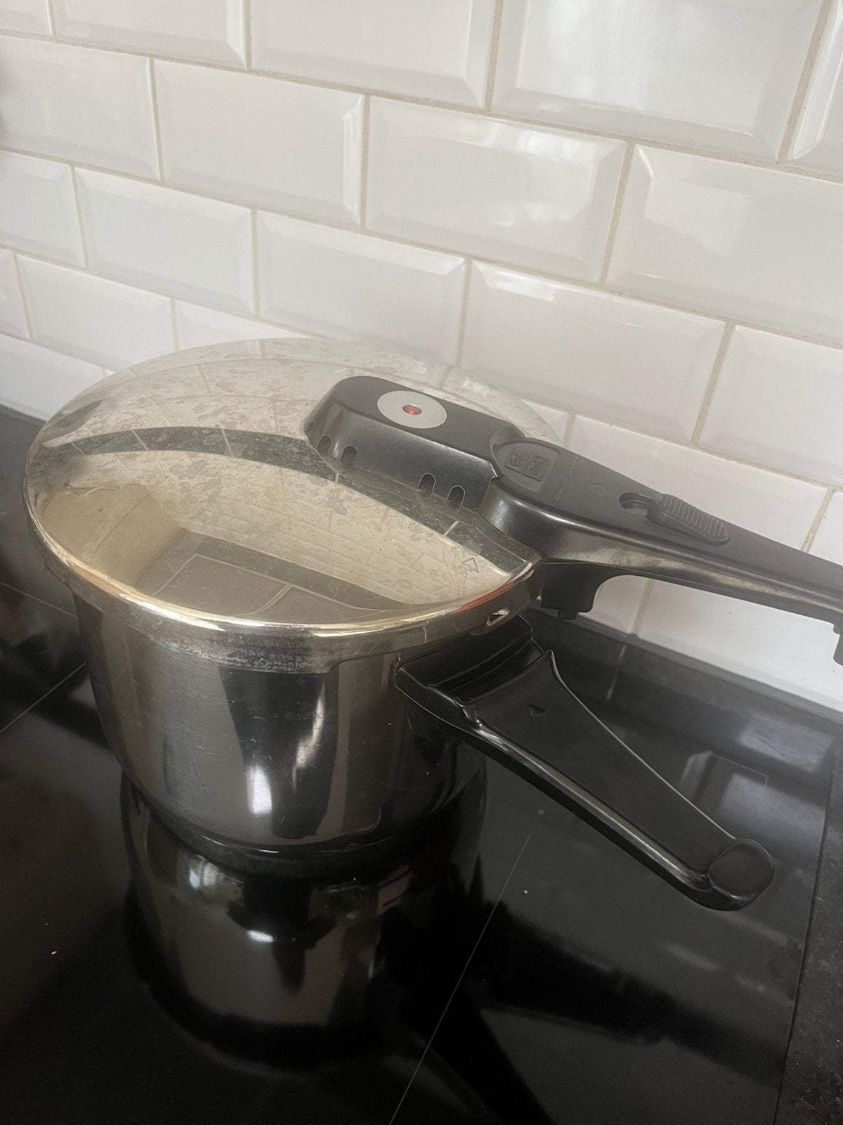 Fissler VitaVit 6 liter snelkookpan, Ophalen of Verzenden, Gebruikt, Rvs, Kookpan of Snelkookpan