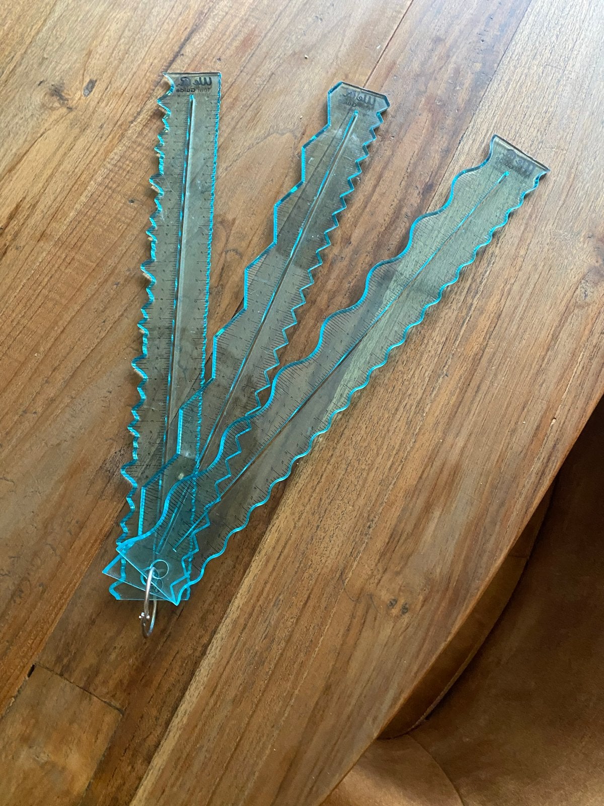 Set van 3 decoratieve linialen met verschillende randen, Ophalen of Verzenden, Gebruikt, Overige typen