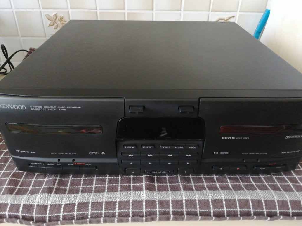 Kenwood X-45 stereo dubbel cassettedeck dolby x 45 defect, Audio, Tv en Foto, Ophalen of Verzenden, Dubbel, Kenwood, Auto-reverse