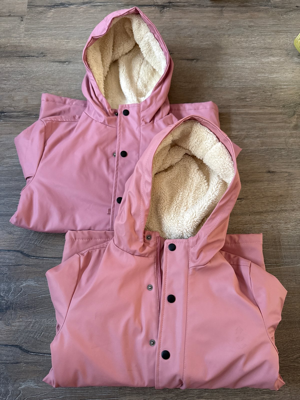 2 Hema regenjassen - 134/140 & 146/152 - Roze, Ophalen, Gebruikt, Meisje, Jas