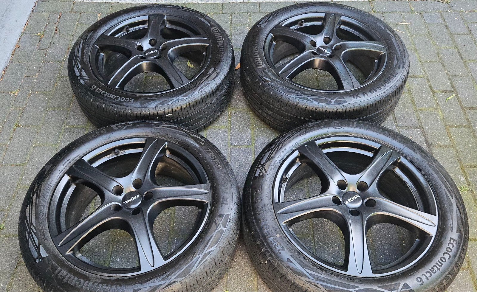 19 inch Vw Tiguan 2 velgen met continental banden, Auto-onderdelen, Gebruikt, Velg(en), 235 mm, Personenwagen