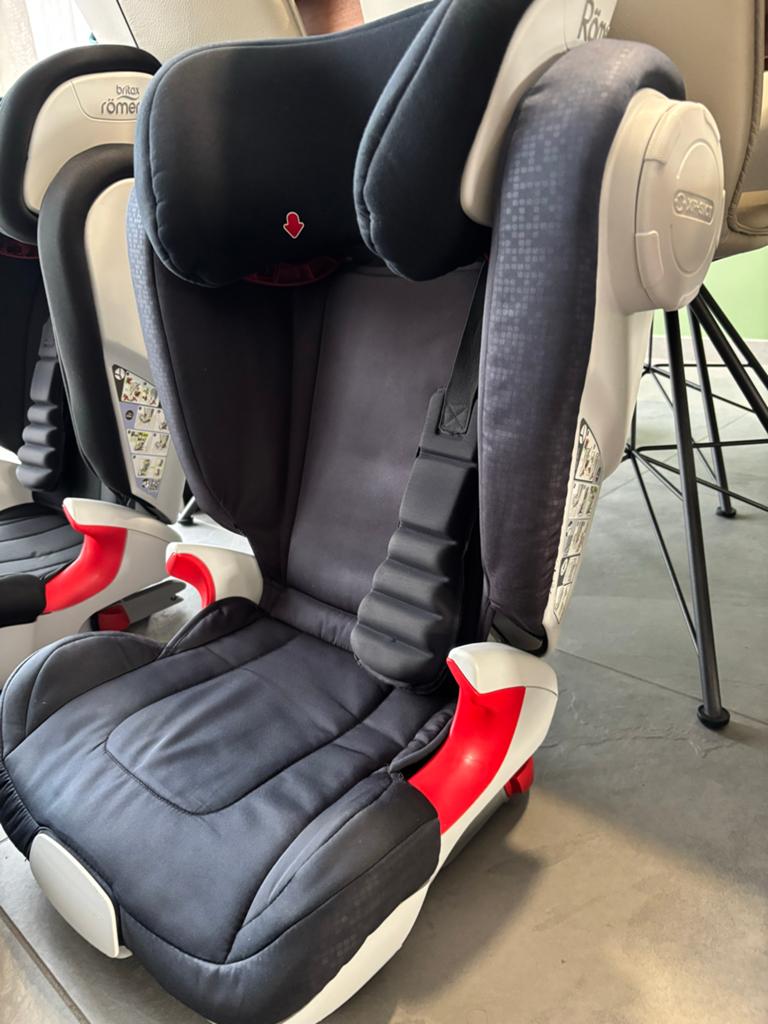 Britax Römer autostoel - kinderstoel isofix, Ophalen, Romer, 15 t/m 36 kg, Verstelbare rugleuning