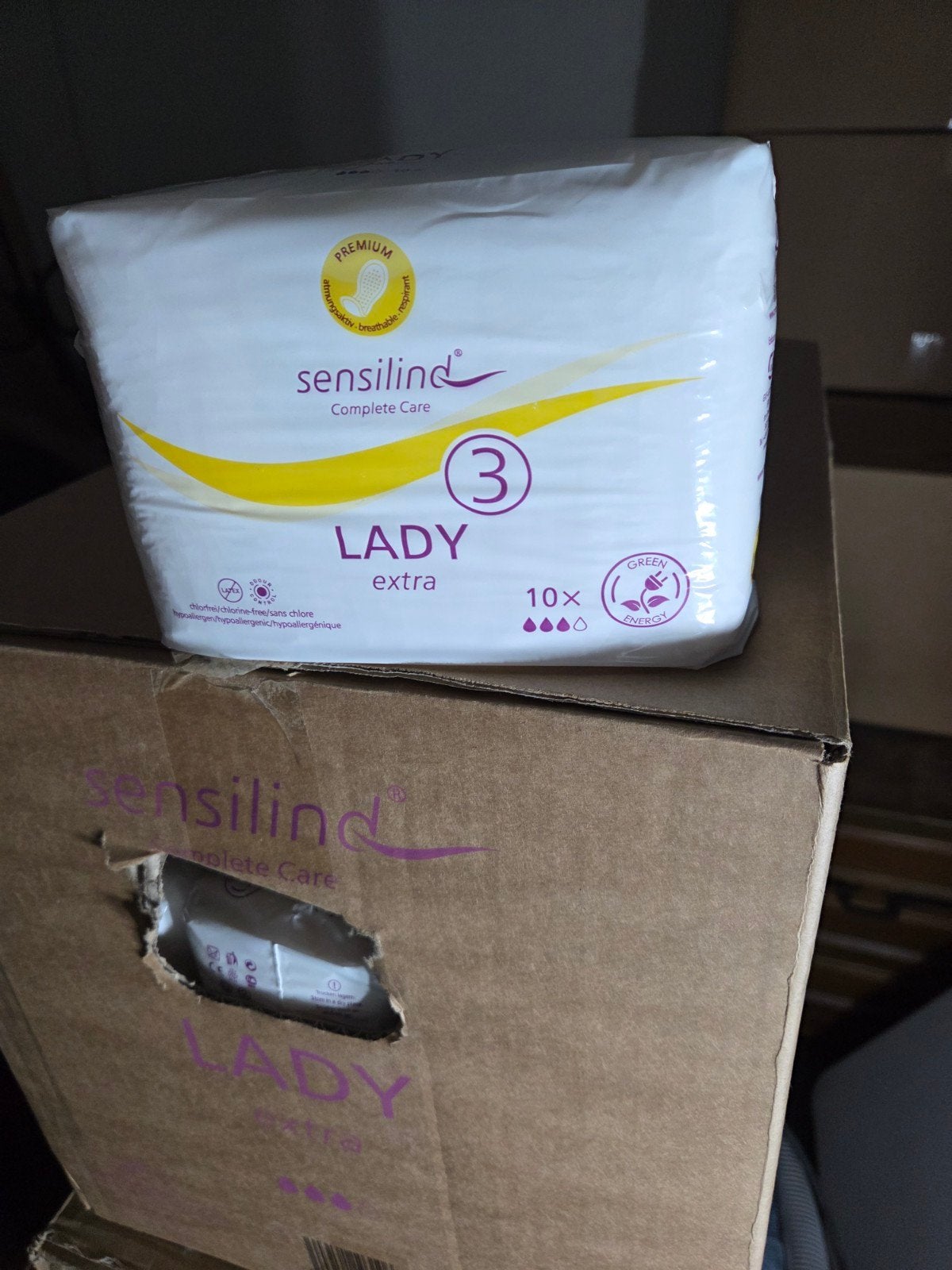 4 dozen partij incontinentiemateriaal Sensilind, Ophalen, Sensilind, Onbekend, Onbekend