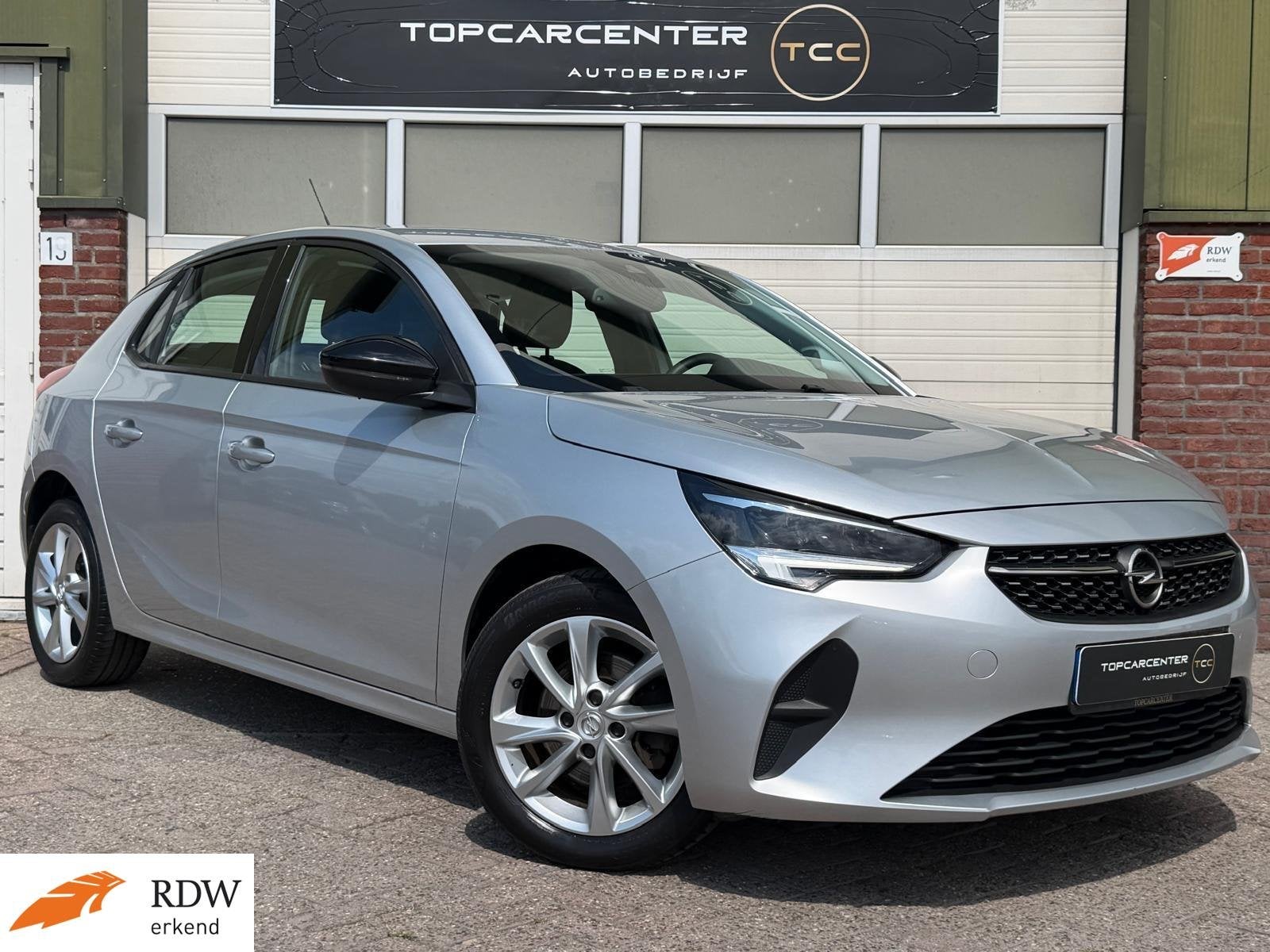 Opel Corsa 1.2 Elegance/AIRCO/CARPLAY/NAVI/PARKS/CRUISE/APK, Voorwielaandrijving, 100 pk, Handgeschakeld, 3 cilinders