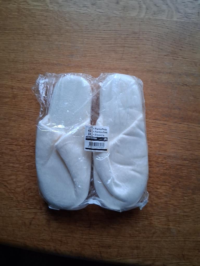 pantoffels slippers, Ophalen, Wit, Nieuw, Onbekend