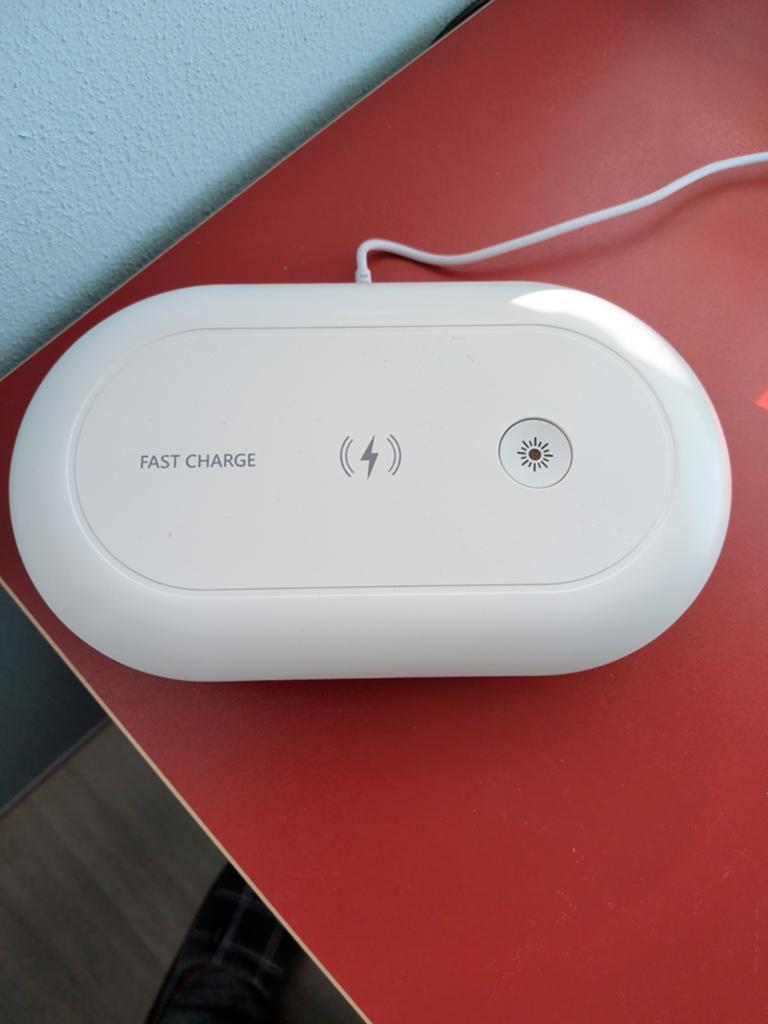 UV-Sterilisator & Draadloze Oplader voor Mobiel, Telecommunicatie, Mobiele telefoons | Telefoon-opladers, Ophalen of Verzenden