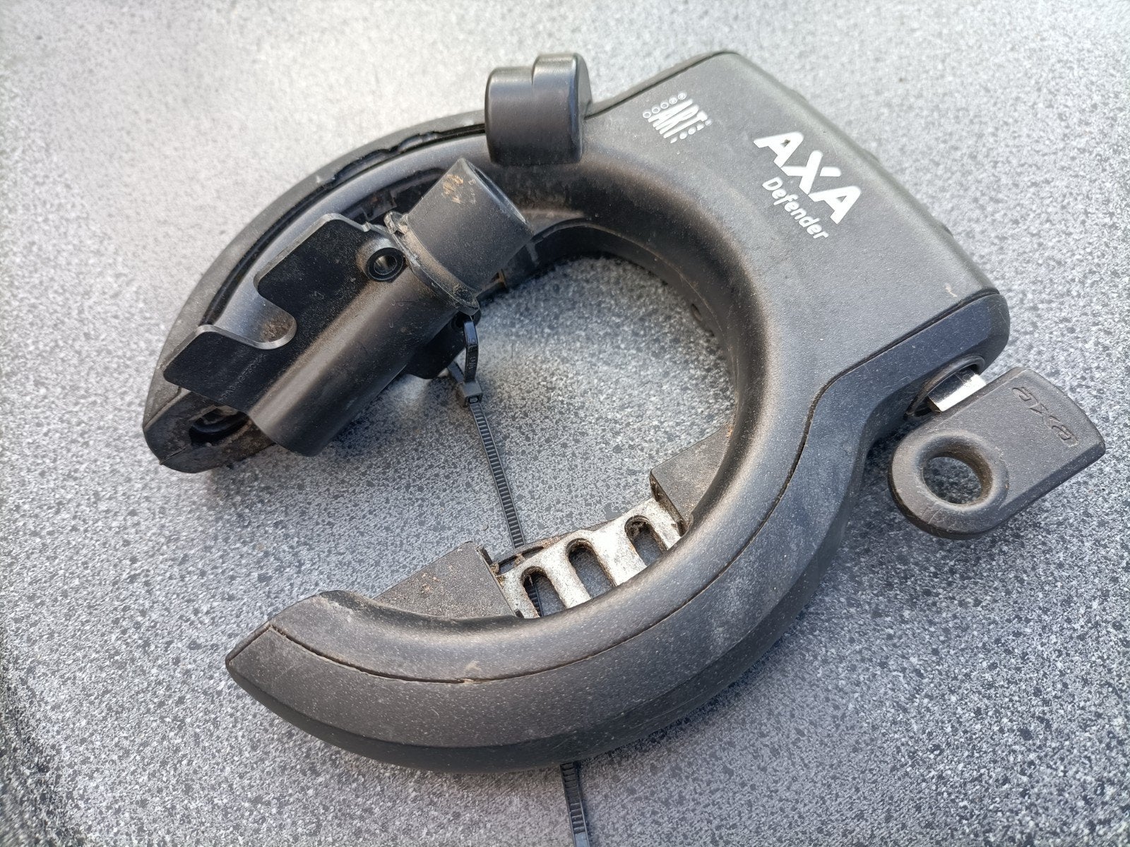 Accuslot Cortina Ecomo Axa Defender ringslot twee sleutels, Ophalen of Verzenden, Gebruikt, Ringslot