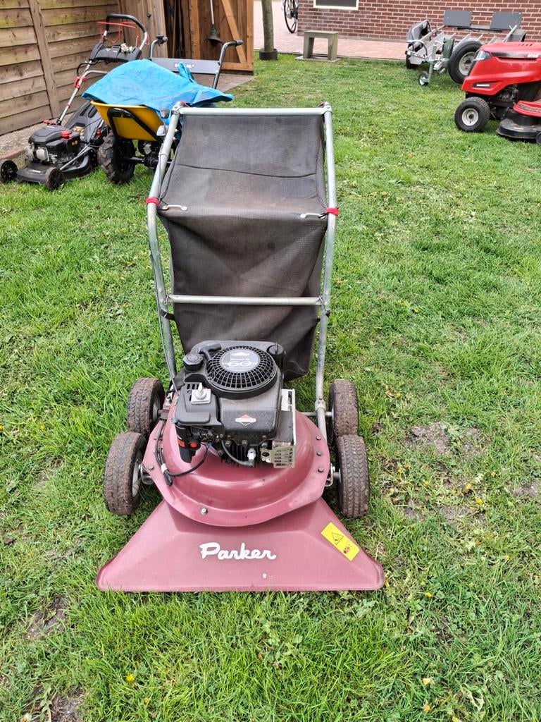 Parker Bladblazer/Bladzuiger op Benzine met Opvangzak, Tuin en Terras, Bladblazers, Gebruikt, Handgedragen, Benzine, Met opvangzak