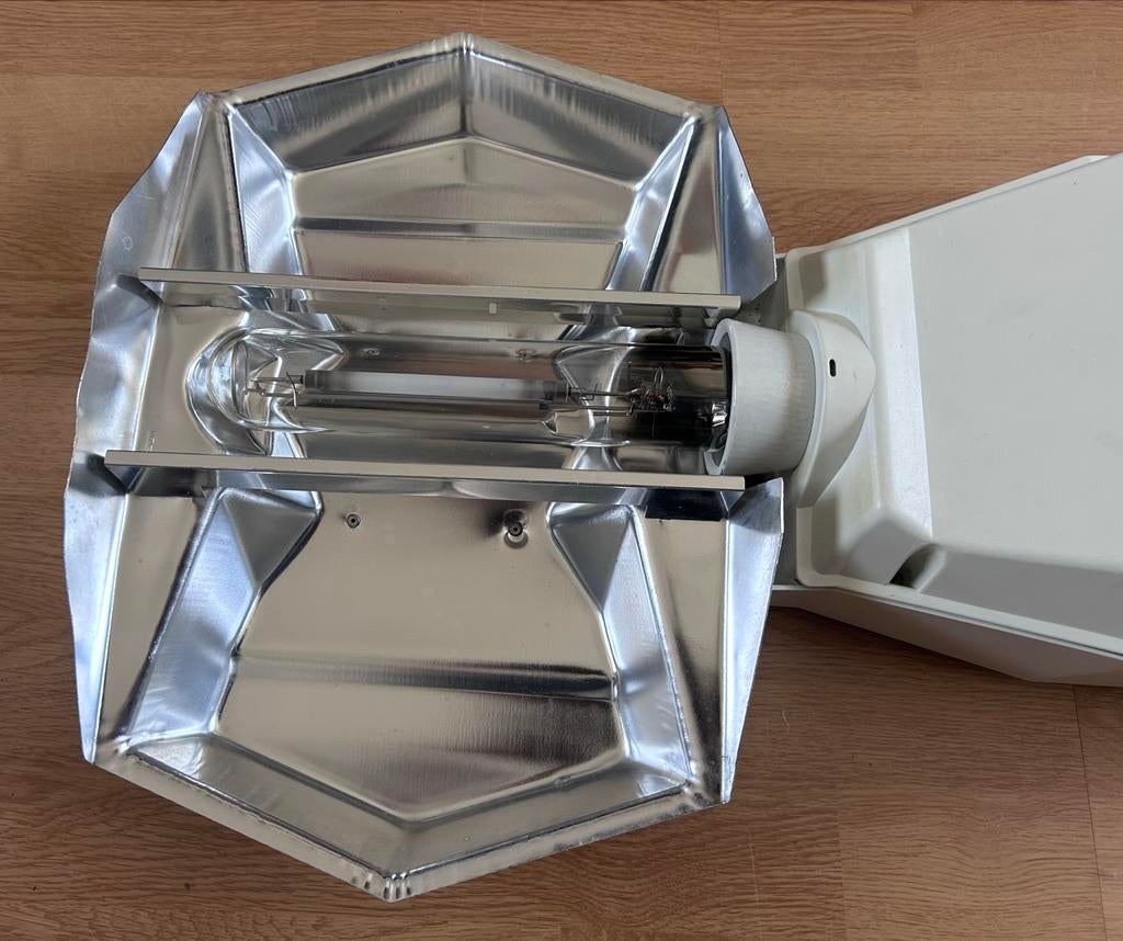 Kweeklamp / Groeilamp met reflector 400 watt, Huis en Inrichting, Lampen | Overige, Gebruikt, Ophalen