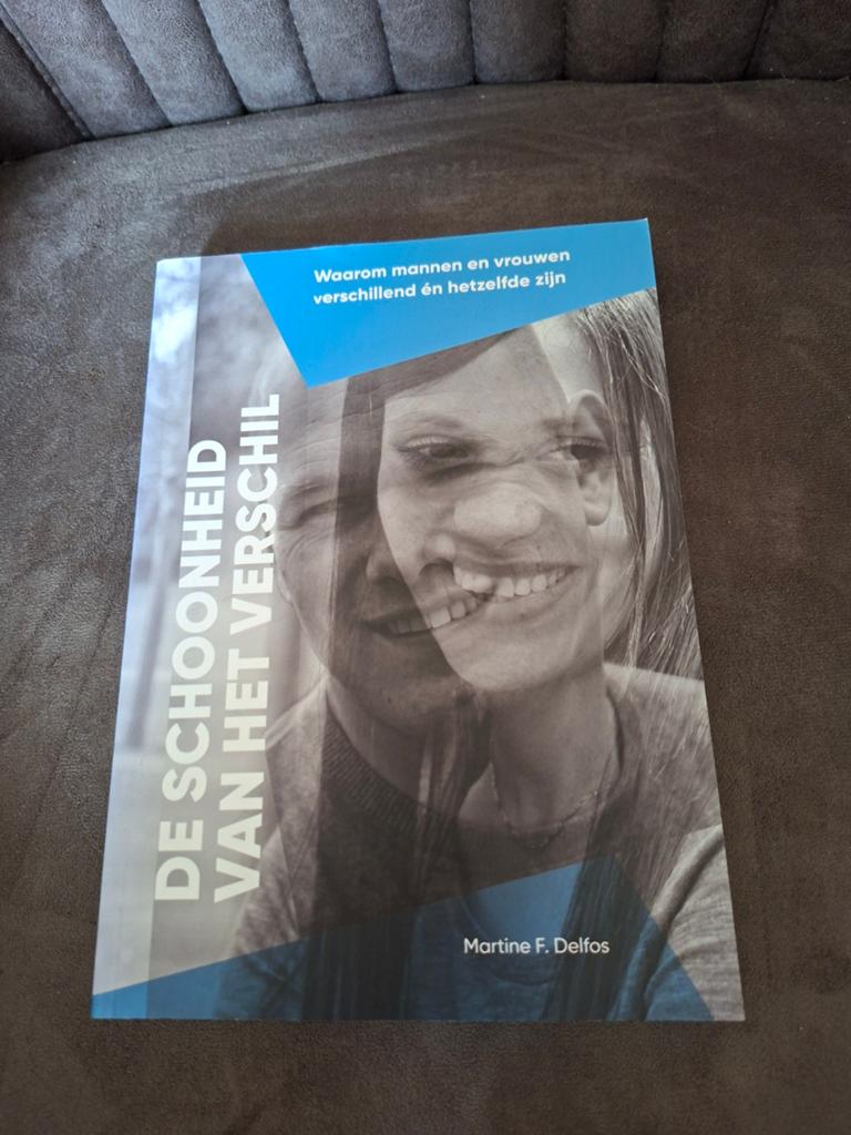 De Schoonheid van het Verschil - Martine F. Delfos, Boeken, Ophalen of Verzenden, Zo goed als nieuw, Sociale psychologie, Martine F. Delfos