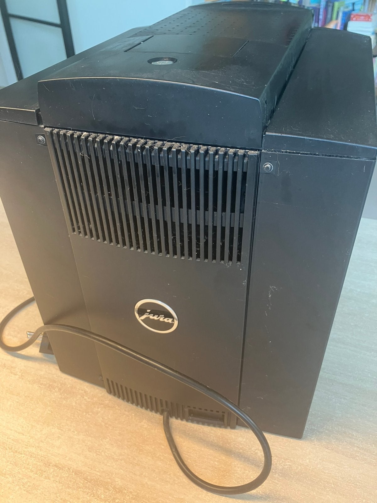 Jura D6 met licht defect, Ophalen, Afneembaar waterreservoir, Gebruikt, Koffiemachine